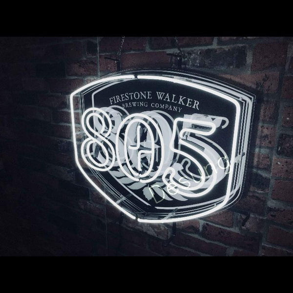 Desung Firestone Walker 805 (Alcohol - Beer) vivid neon sign, isometric view, turned on