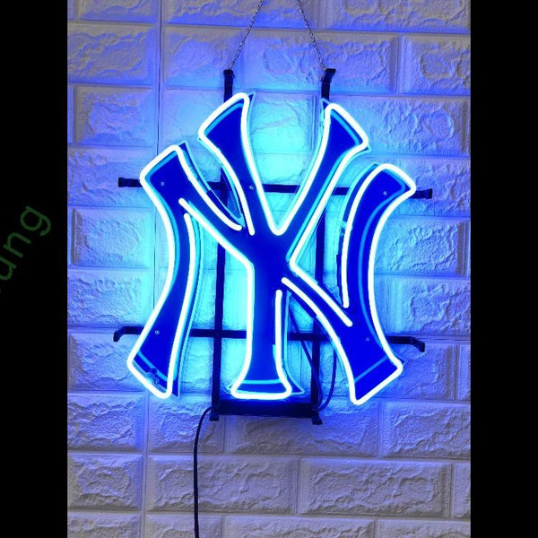 Desung New York Yankees (Sports - Baseball) vivid neon sign, front view, turned on