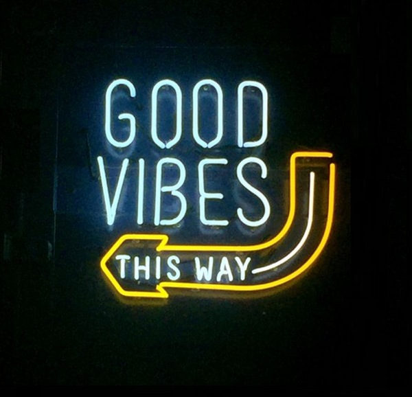 Good Vibes This Way Neon Light Sign Lamp Real Glass Wall Decor