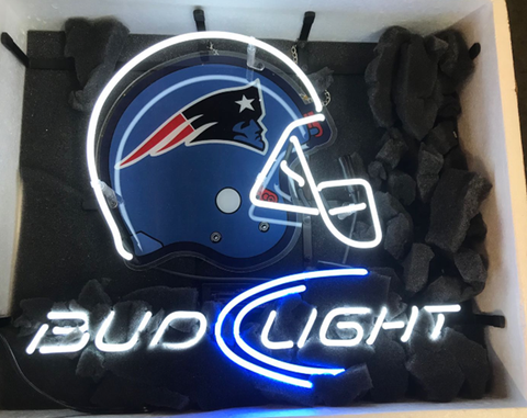 New England Patriots Bud Light Helmet Beer Neon Sign Light Lamp